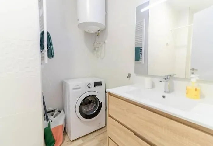 Super Apto 2habitaciones Dobles 4 Pax Wifi Terraza * Valence
